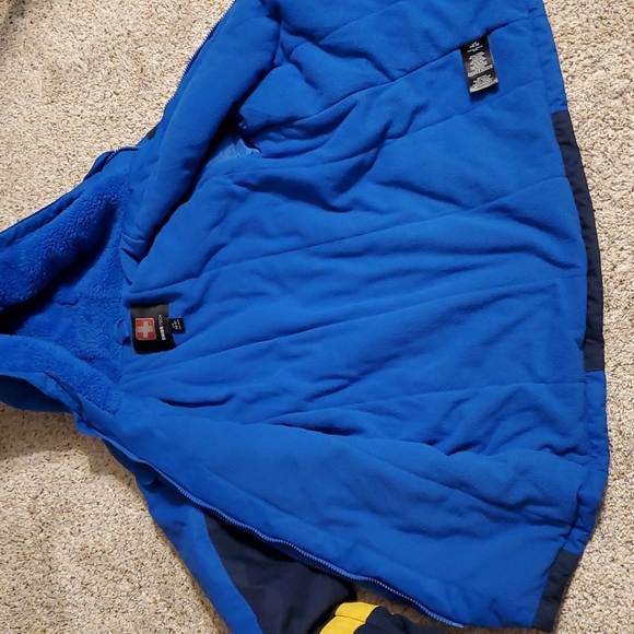 Winter Coat size 10-12 - Picture 6 of 11